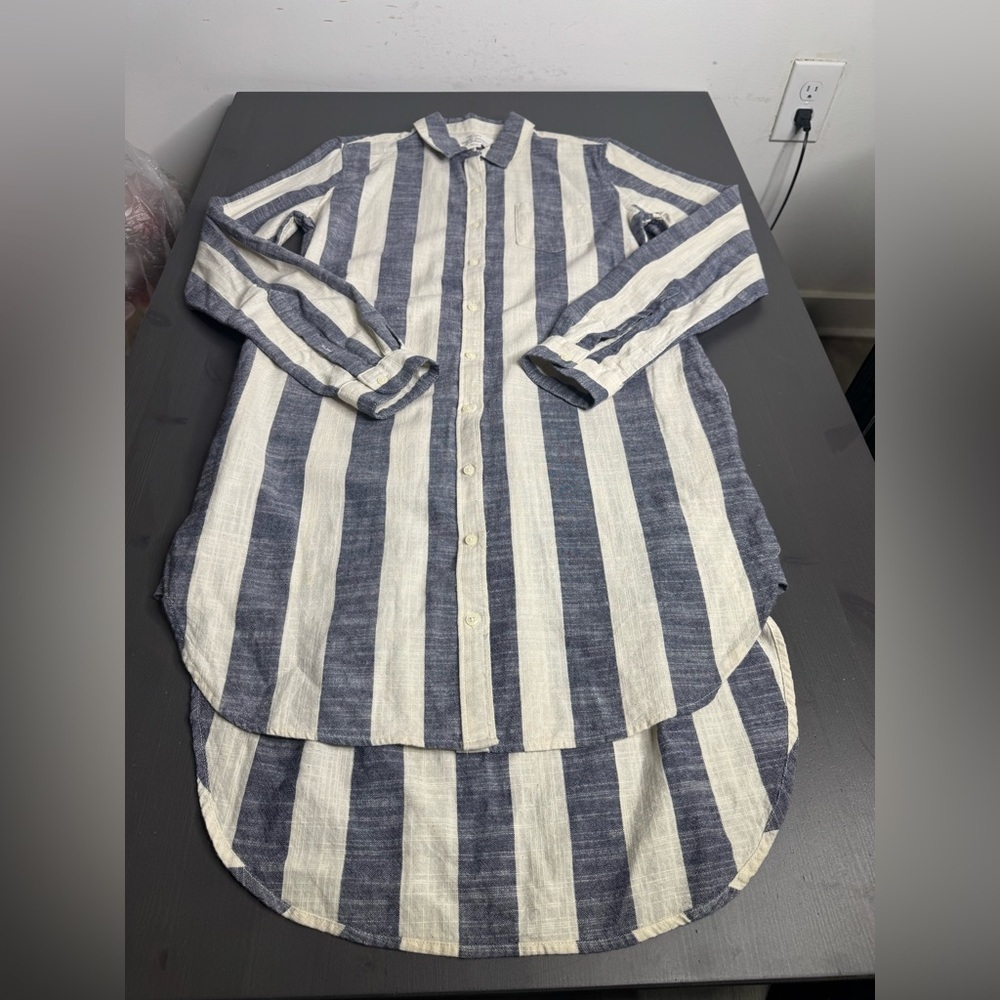 Birds of Paradis by Trovata Blue & White Striped Linen Blend Shirt Dress - Picture 4 of 8